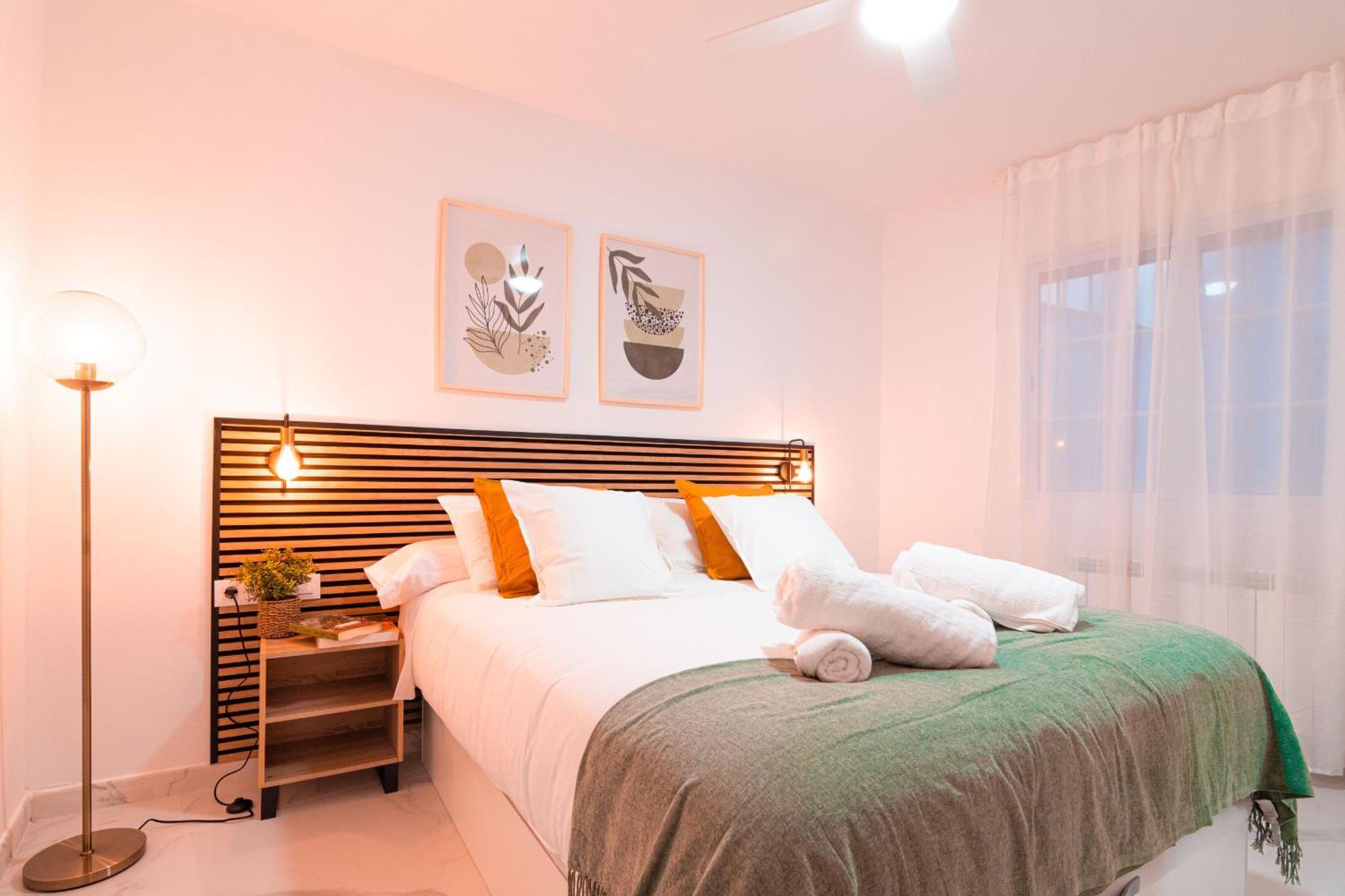 Edomus Catedral Boutique Apartment Seville Ngoại thất bức ảnh
